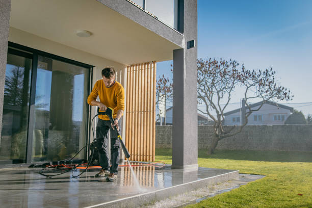Best Factory Floor Cleaning  in Oelwein, IA